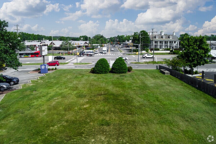 More Photos Of 8737 Richmond Hwy, Alexandria Land For Lease
