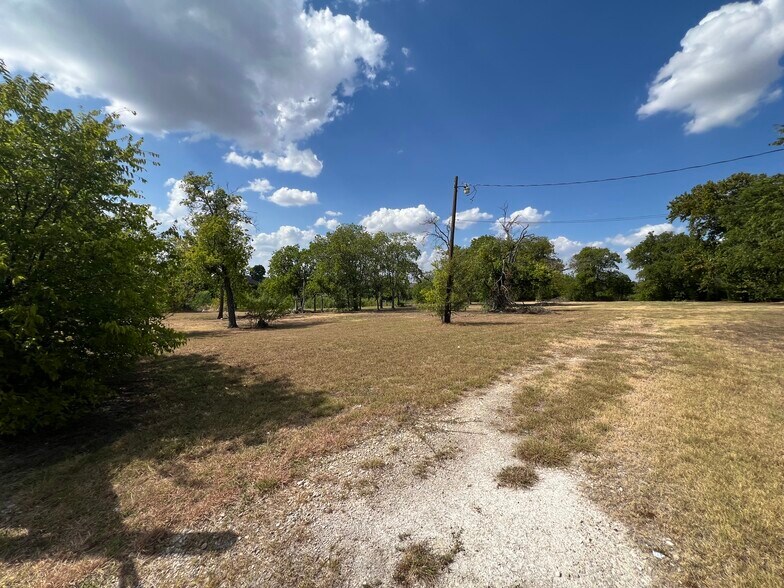 More Photos Of 4401 W Stan Schlueter Loop, Killeen Land For Sale