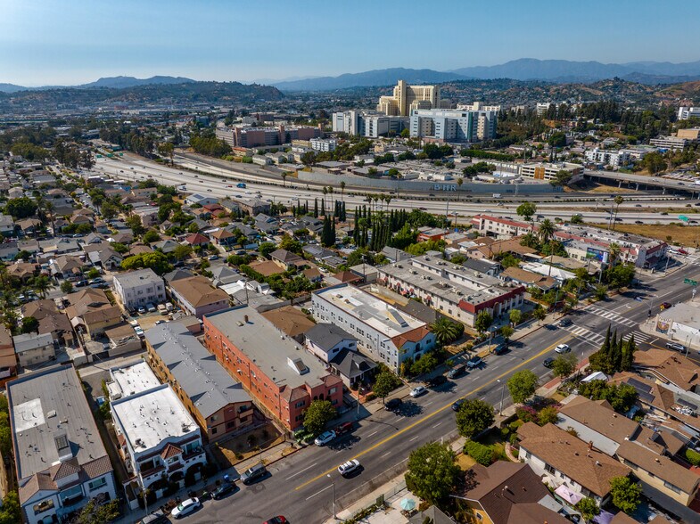 More Photos Of 811 N Soto St, Los Angeles Apartments For Sale