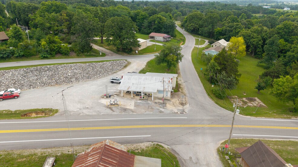 More Photos Of 5412 AR-56, Violet Hill Service Station For Sale