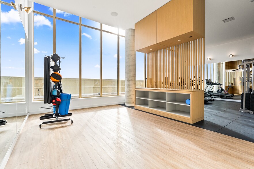 More Photos Of 9 Croham Rd, Toronto Apartments For Lease