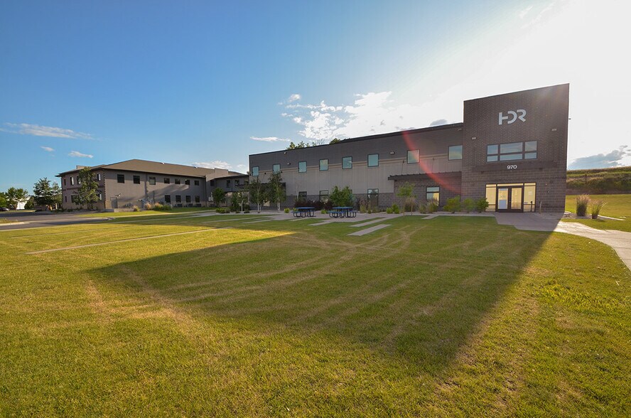 More Photos Of 970 S 29th St W, Billings Office For Sale