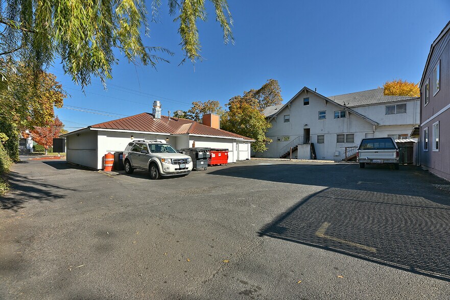 More Photos Of 1213 W Main St, Medford Restaurant For Sale