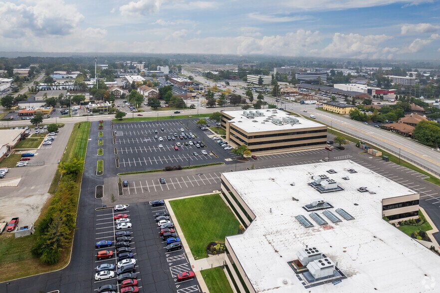 More Photos Of 4665 Cornell Rd, Blue Ash Office For Lease
