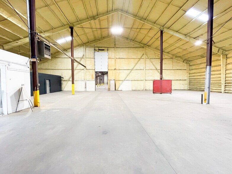 More Photos Of 1201 E 50th St, Lubbock Warehouse For Lease
