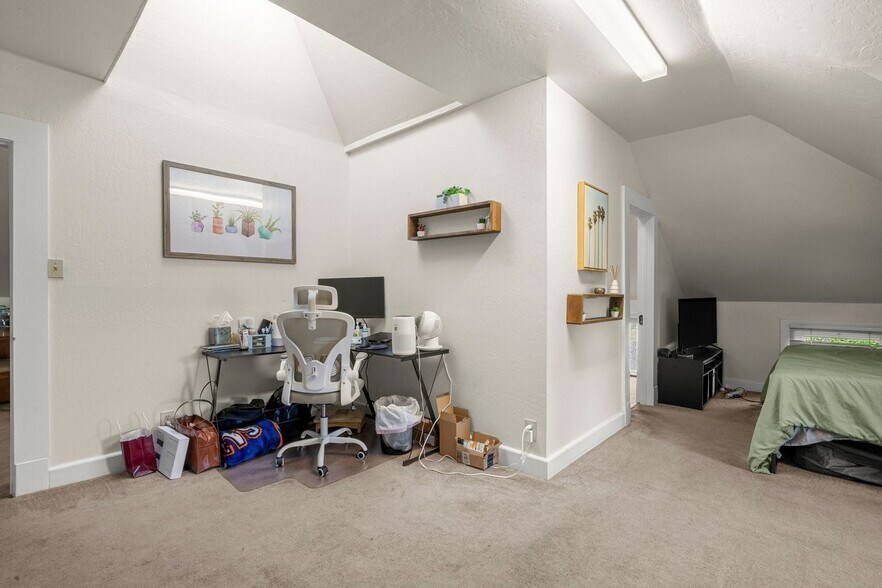 More Photos Of 142 N Central Ave, Campbell Office Residential For Sale