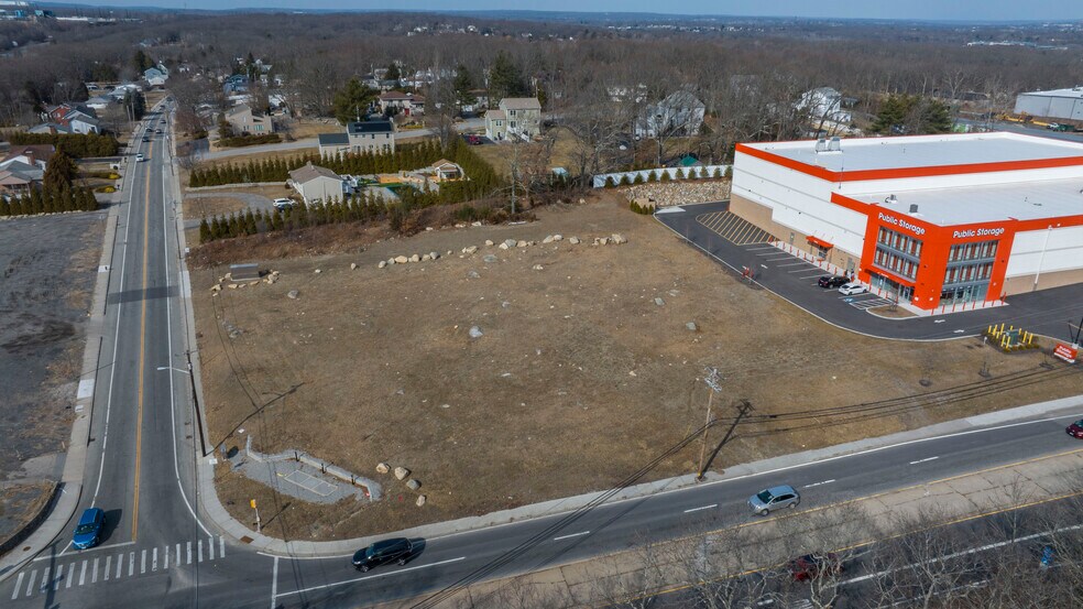 More Photos Of 1827 Plainfield Pike, Johnston Land For Sale