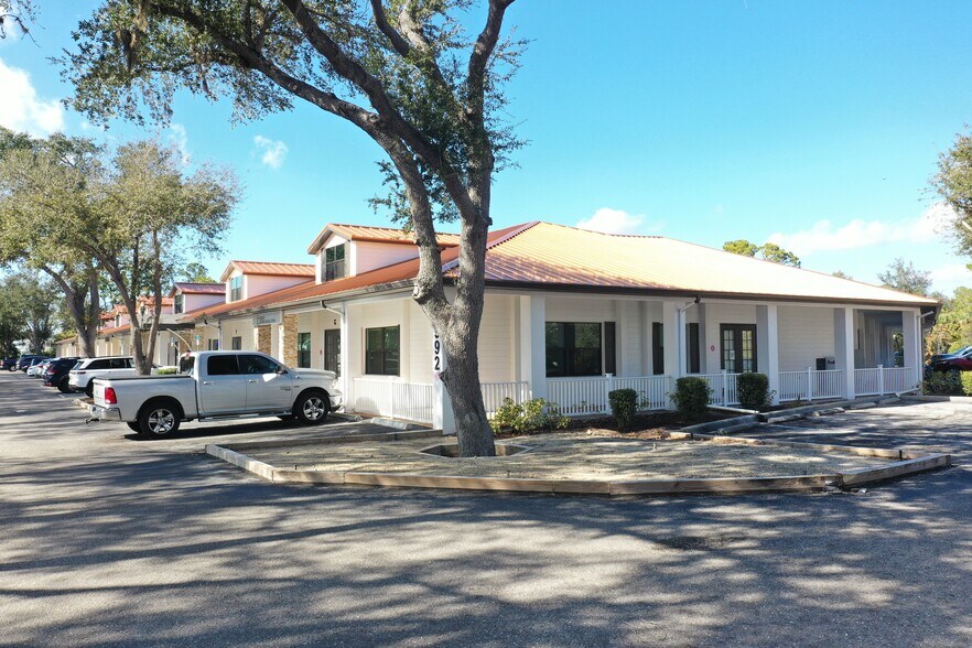 More Photos Of 992 Tamiami Trl, Port Charlotte Medical For Lease