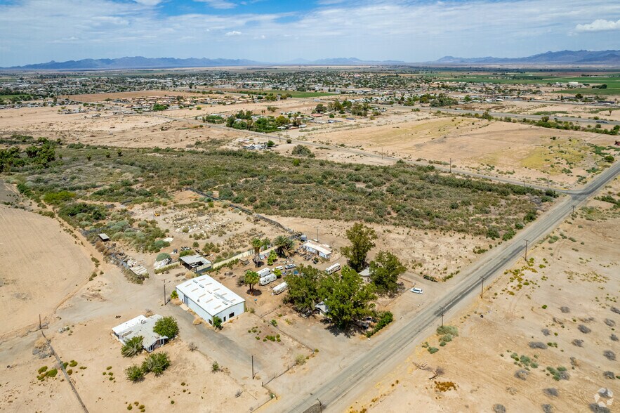 More Photos Of 643 S Intake Blvd, Blythe Warehouse For Sale