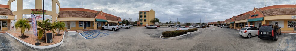 More Photos Of 701-769 NW Federal Hwy, Stuart Unknown For Lease