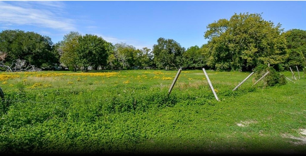 More Photos Of 627 Fellows Rd, Houston Land For Sale