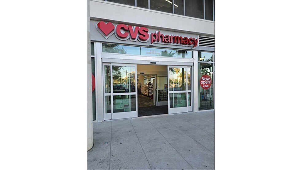 More Photos Of 5401 Lankershim Blvd, North Hollywood Apartments For Lease