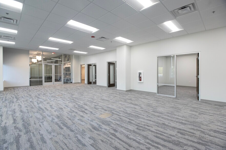 More Photos Of 101 N Pine St, Spartanburg Office For Lease