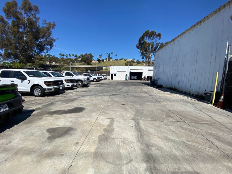 More Photos Of 7620 North Ave, Lemon Grove Service For Lease