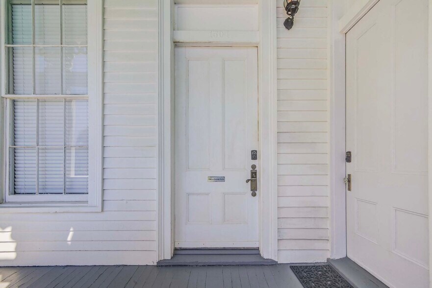 More Photos Of 1502 Market St, Galveston Hospitality For Sale