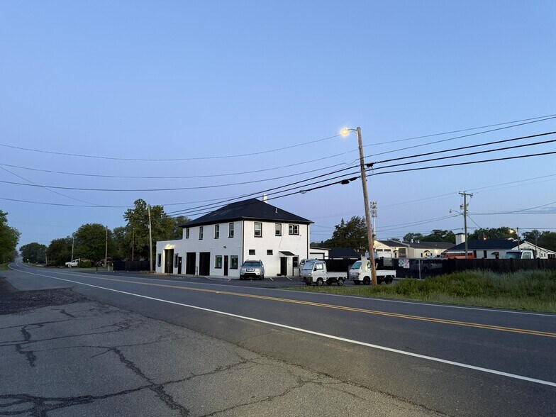 More Photos Of 19363 Brandy Rd, Brandy Station Light Manufacturing For Lease