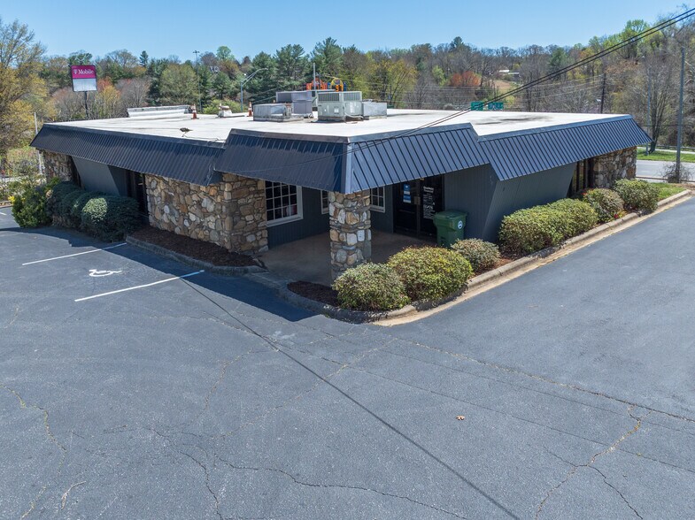 More Photos Of 1 Hansel Ave, Asheville Office For Sale