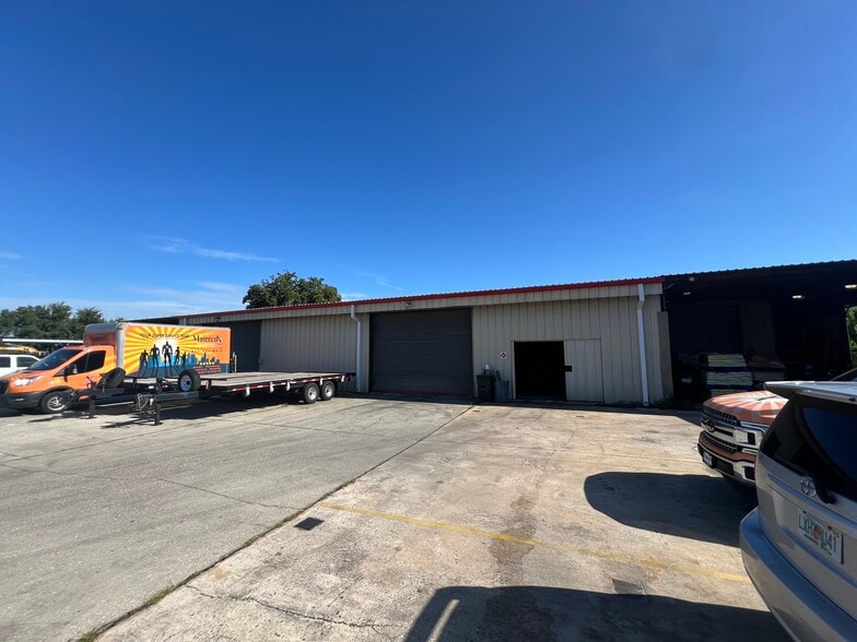 More Photos Of 5208 St Paul St, Tampa Industrial For Sale
