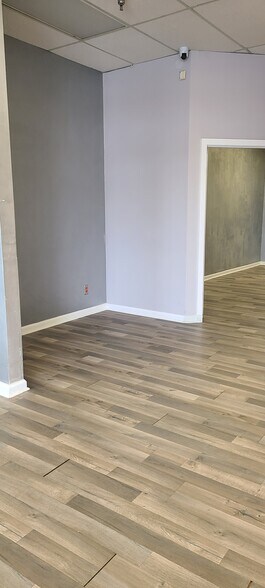 More Photos Of 5316-5380 Mount View Rd, Antioch Coworking Space