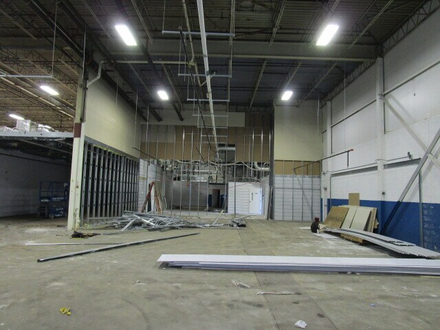 More Photos Of 554 S Center St, Adrian Industrial For Lease