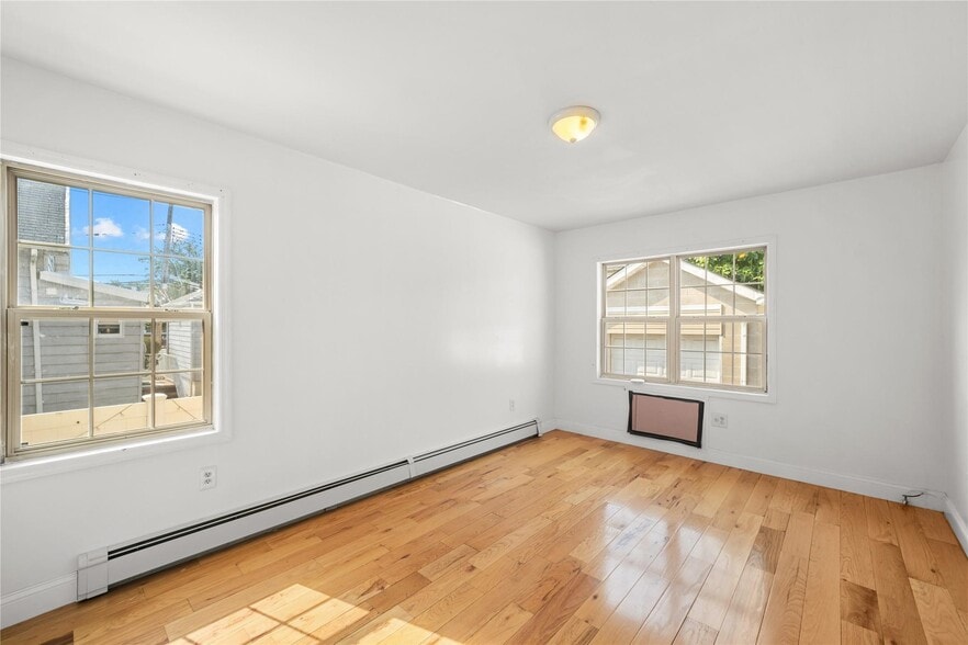 More Photos Of 22612 146th Ave, Springfield Gardens Multifamily For Sale