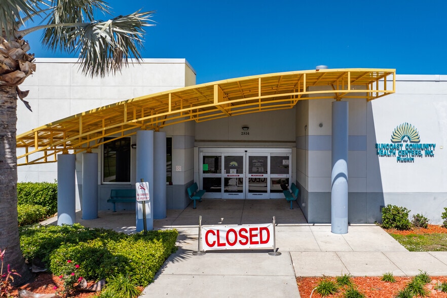 More Photos Of 2814 14th Ave SE, Ruskin Healthcare For Sale