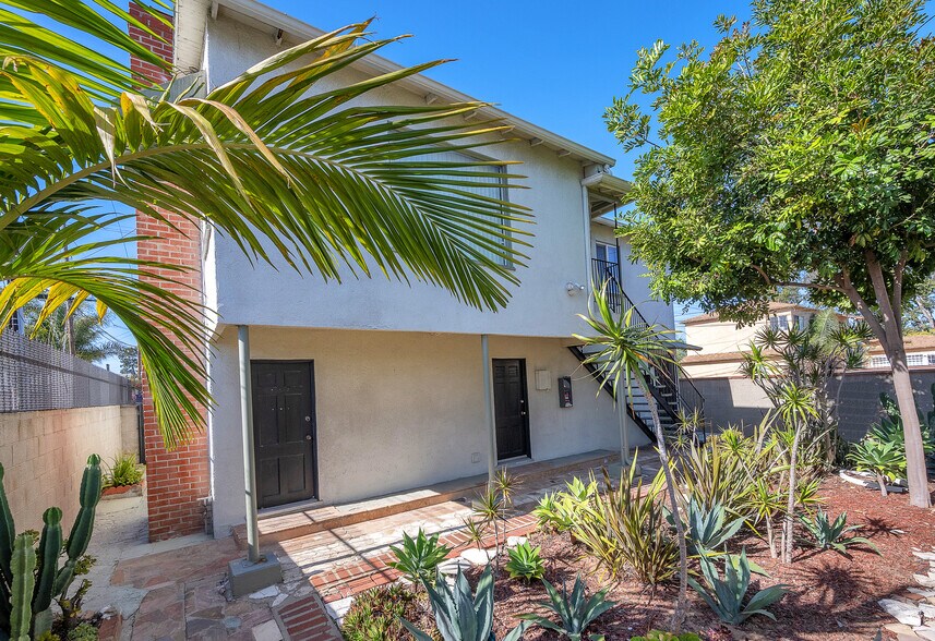 More Photos Of 2363 Torrance Blvd, Torrance Apartments For Sale