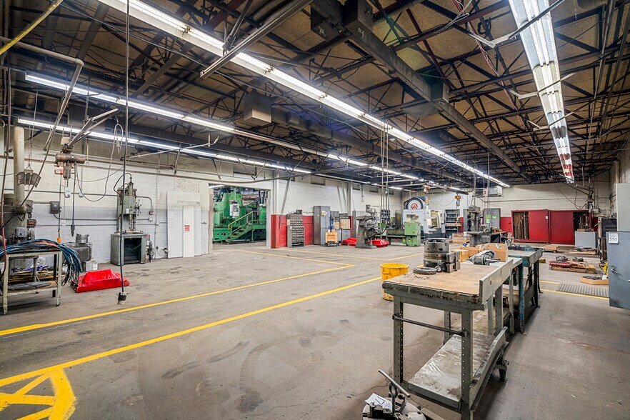 More Photos Of 59 Felton St, North Tonawanda Industrial For Sale