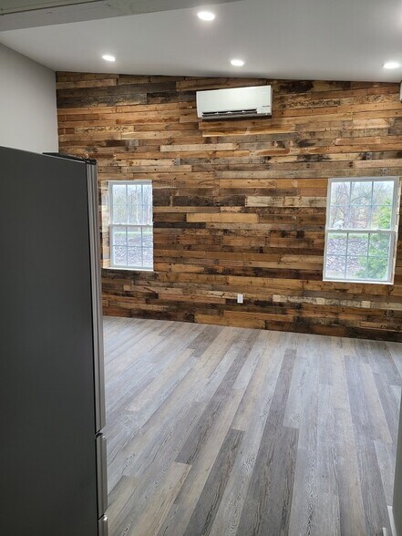More Photos Of 40 Clinton St, Brockport Apartments For Lease
