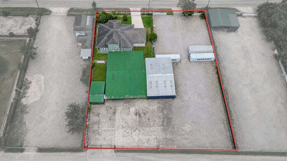 More Photos Of 9024 Eastex Fwy, Houston Auto Repair For Sale