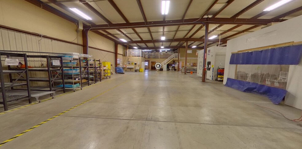 More Photos Of 1308 Ontario St, Sandpoint Warehouse For Lease