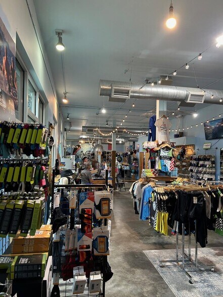 More Photos Of 725-735 Coleman Blvd, Mount Pleasant Apartments For Lease