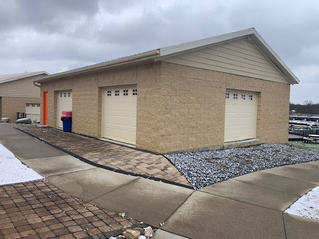 More Photos Of 4800 Massillon Rd, North Canton Sports And Entertainment For Sale