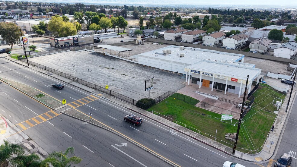 Primary Photo Of 1919 Columbus St, Bakersfield Warehouse For Lease