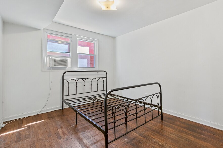 More Photos Of 1823-1825 E Capitol St SE, Washington Apartments For Sale