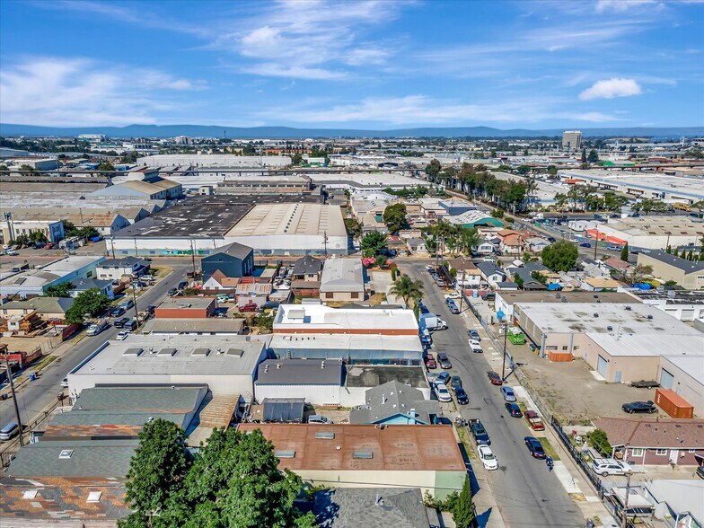 More Photos Of 954 86th Ave, Oakland Manufacturing For Lease