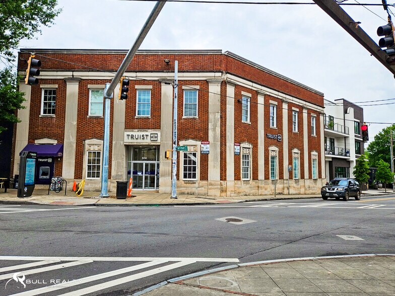 More Photos Of 514 Flat Shoals Ave SE, Atlanta Bank For Lease