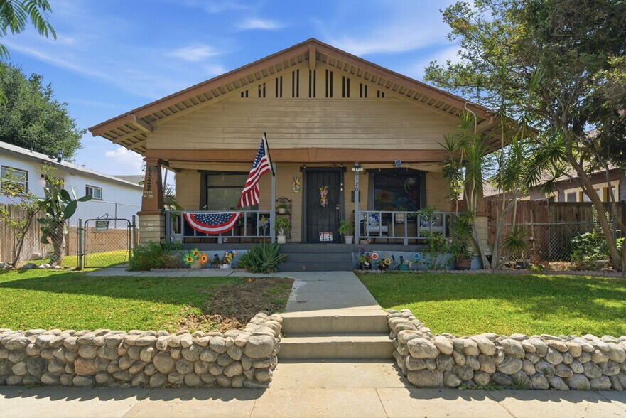 More Photos Of 6520 Pickering Ave, Whittier Apartments For Sale