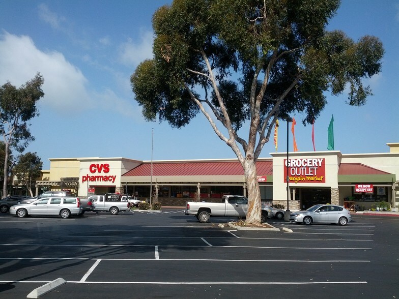 Primary Photo Of 3920-4110 W Point Loma, San Diego Unknown For Lease