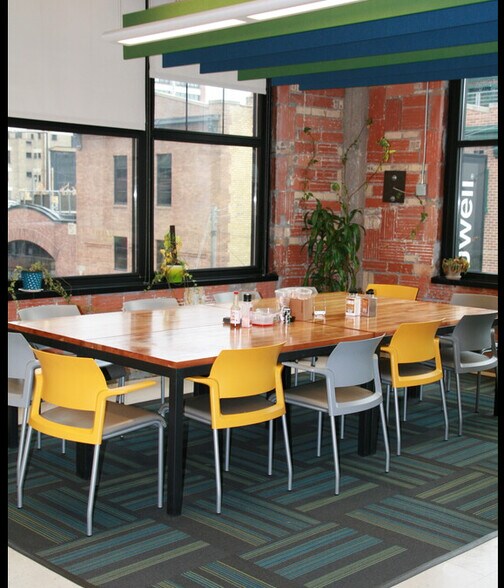 More Photos Of 178 9th St E, Saint Paul Office For Lease