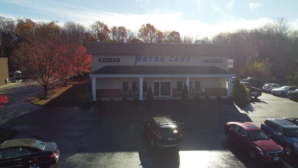 More Photos Of 1460 Pleasant St, Bridgewater Auto Dealership For Sale