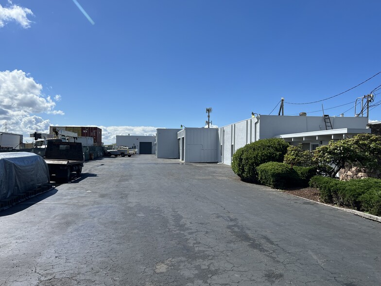 More Photos Of 2572-2578 Grant Ave, San Lorenzo Warehouse For Sale