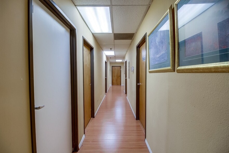 More Photos Of 9625 Black Mountain Rd, San Diego Office For Sale