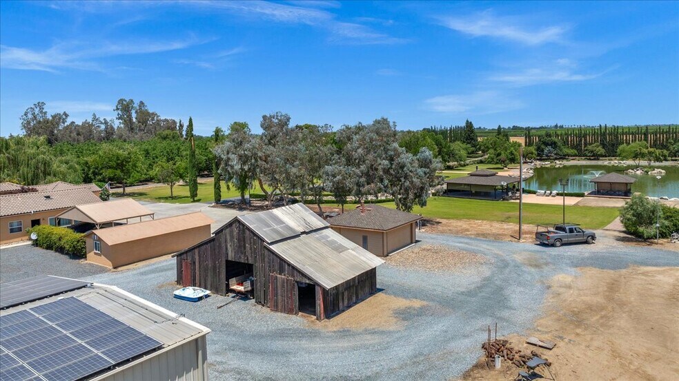 More Photos Of 13715 E Nebraska Ave, Kingsburg Land For Sale