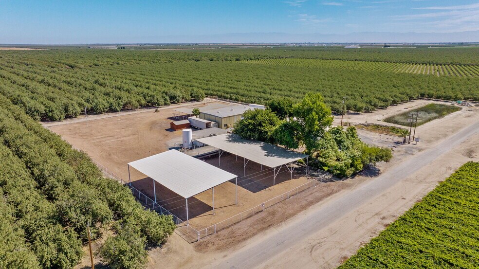 More Photos Of 28548 Woollomes Rd, Wasco Land For Sale
