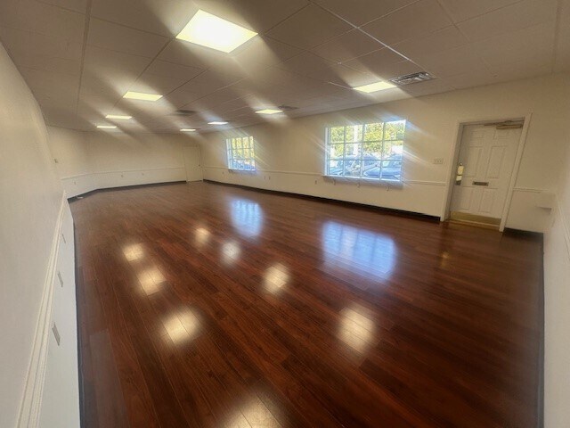 More Photos Of 3920 Kennett Pike, Wilmington Storefront For Lease