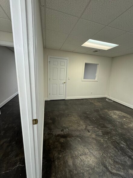 More Photos Of 101-103 4th St N, Oneonta Office For Lease