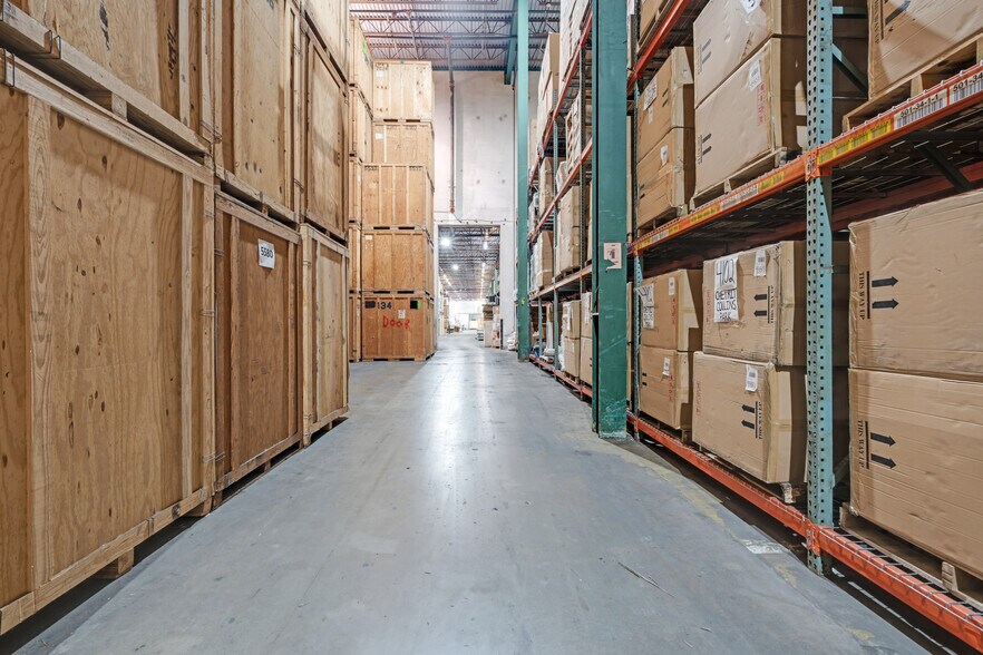 More Photos Of 3353 NW 74th Ave, Miami Industrial For Sale