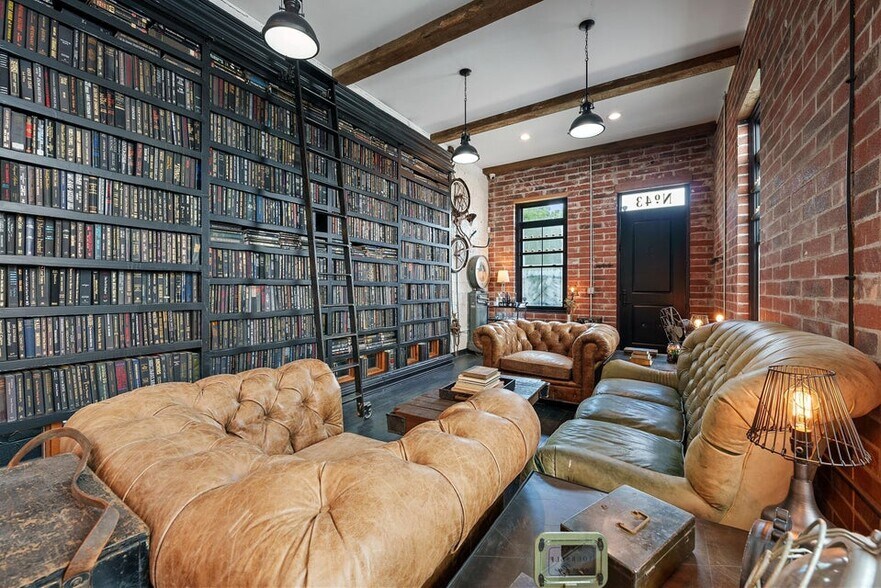 More Photos Of 43 W Markison Ave, Columbus Apartments For Sale