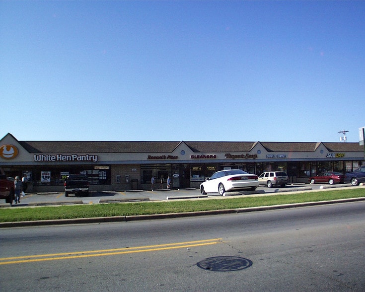 More Photos Of 320-336 E Wilson Ave, Batavia General Retail For Lease